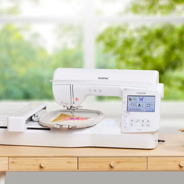 Embroidery Only Machine Innov-is NV880E with WIFI - Image 3