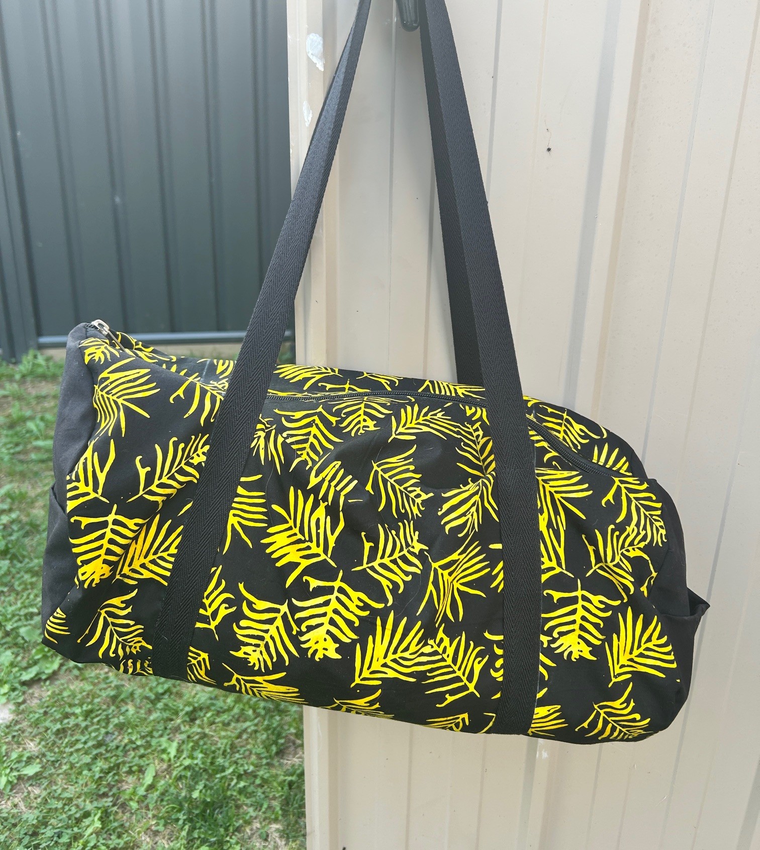 Young Sewing Squires - Sports Bag with Kerry