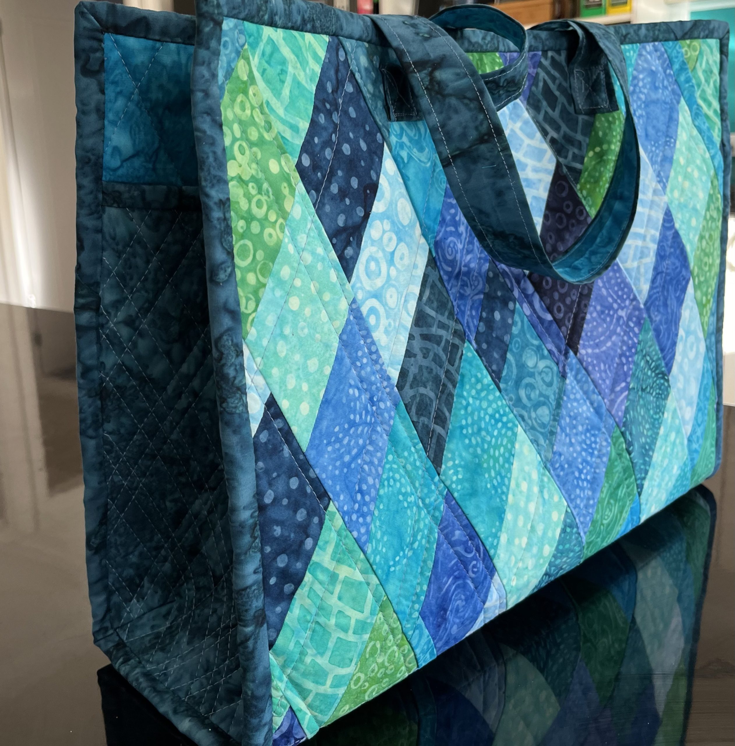 Jelly Roll Diamond Tote with Leonie Fraser commencing 1 August 2025